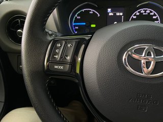 Toyota Yaris Active 1.5 100H HEV Espectacular!!!!!