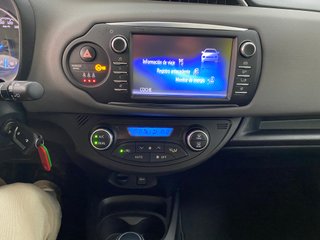 Toyota Yaris Active 1.5 100H HEV Espectacular!!!!!