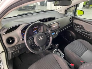 Toyota Yaris Active 1.5 100H HEV Espectacular!!!!!