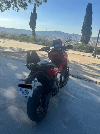 Honda X-ADV 750 Adventure Automática