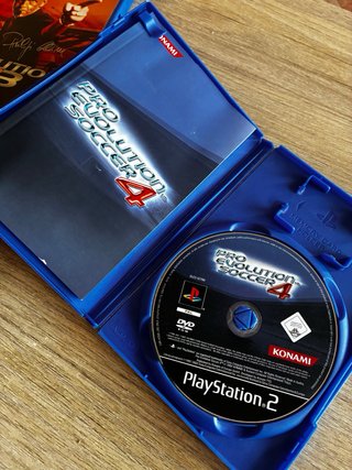 Pro Evolution Soccer 3 + 4 para Playstation 2