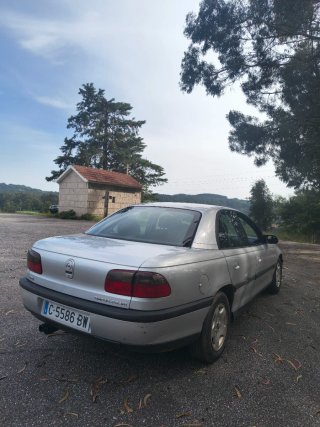 Opel Omega 1999