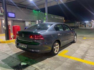 Volkswagen Passat 2010