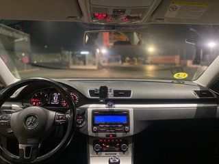 Volkswagen Passat 2010