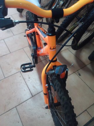 Bicicleta WST 18 Naranja