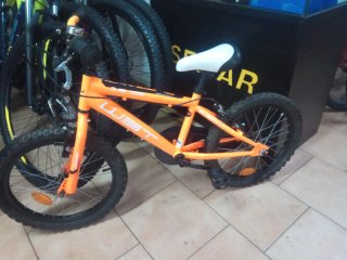 Bicicleta WST 18 Naranja