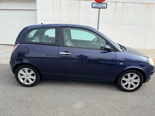 Lancia Ypsilon 2005