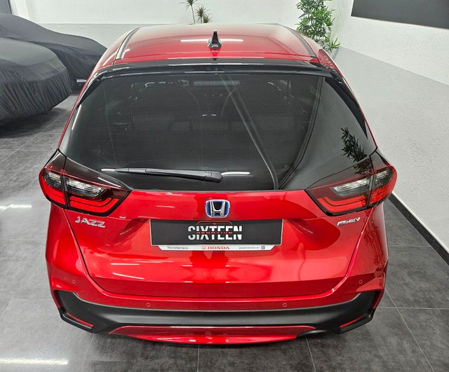 HONDA Jazz 1.5 iMMD ADVANCE -9.000km-