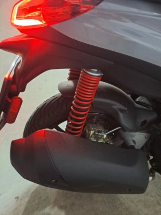 Piaggio Medley 125 S Gris/Rojo
