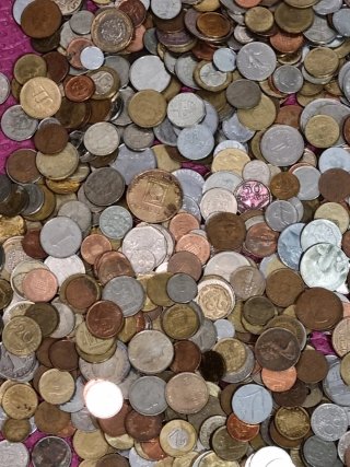 4 Kilos de Monedas Variadas