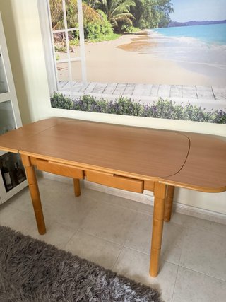 Mesa de cocina extensible de madera