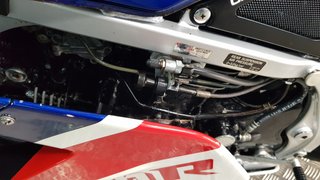 HONDA VF1000R CON SOLAMENTE 215 KMS