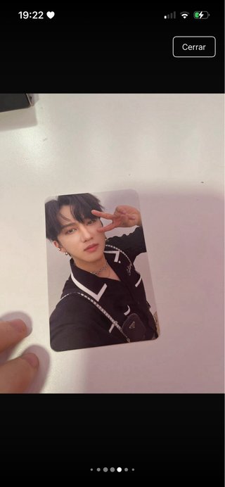 Stray Kids NOEASY Album (lee desc)