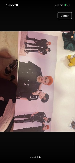 Stray Kids NOEASY Album (lee desc)