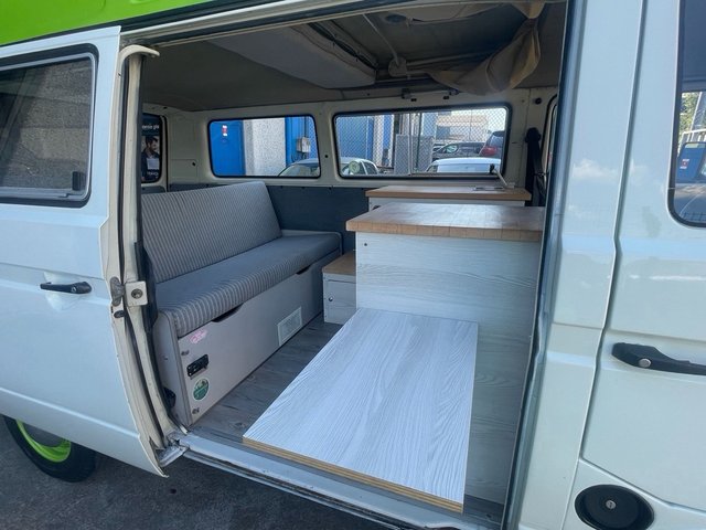 Volkswagen Transporter T3 (westfalia)