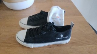 Tenis Roly Negros Talla 38.
