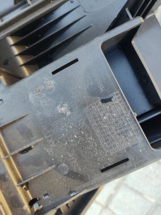 Guantera VW Golf 7/7.5 2019