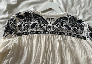 Camisa Zara bordada