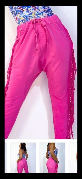 Pantalón baggy con flecos