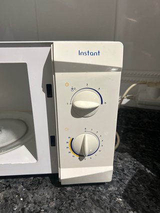 Microondas Taurus Instant Blanco