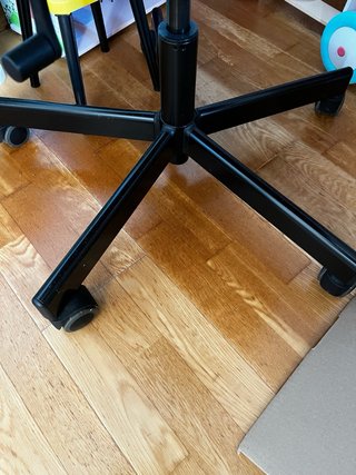 Silla de escritorio negra