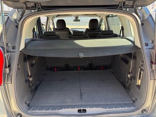 Peugeot 5008 2011