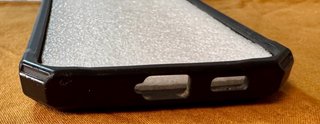 Custodia Rokform per Samsung Galaxy S22+