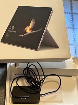Microsoft Surface Go 2 128GB 8GB RAM