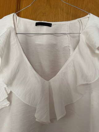 Blusa Zara Volantes Escote Pico Talla M