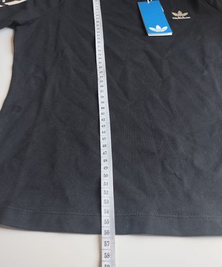 Camiseta Adidas Negra Talla S Animal Print