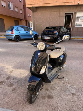 Vespa piaggio LX 50 49cc Negra 2T