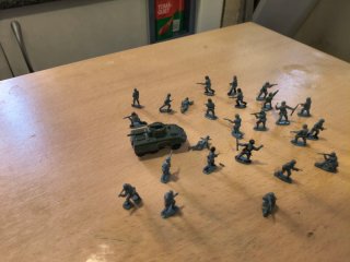 Soldados de plástico militares