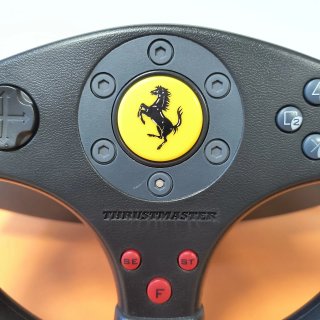 VOLANTE THRUSTMASTER FERRARI GT PER PLAYSTATION 2