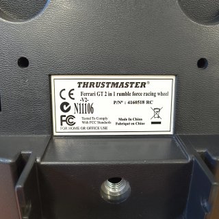 VOLANTE THRUSTMASTER FERRARI GT PER PLAYSTATION 2