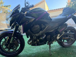 Kawasaki Z800
