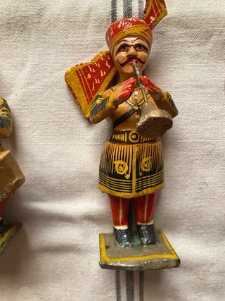Figuras madera músicos