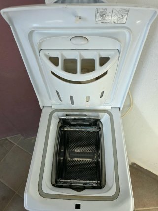 Lavadora Indesit Witl 86 por poner cocina nueva