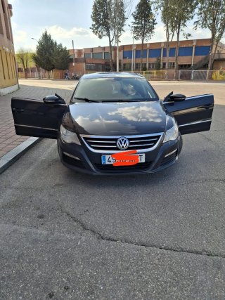 Volkswagen Passat CC 2011
