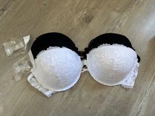 Sujetador sexy encaje negro y blanco