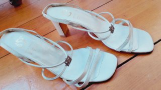 Sandalias Sara Navarro.