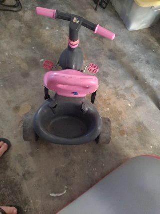 Triciclo infantil rosa