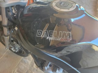 Motocicleta Daelim Roadwin 125cc Negra