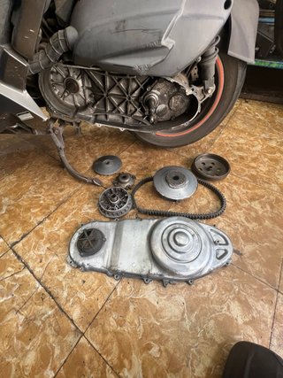 Kymco KXCT 300 averiada