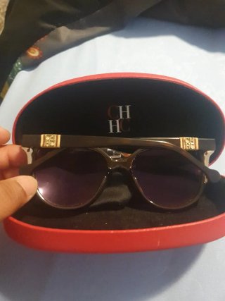 Gafas Carolina Herrera Marrón y Rojo
