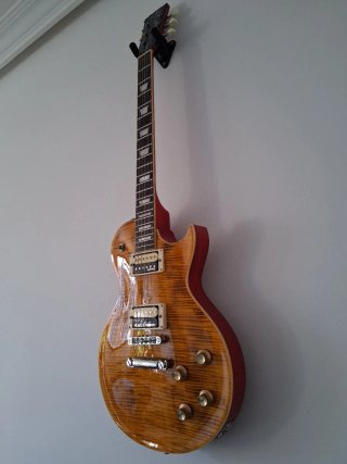 Vintage V100 AFD Guitarra Eléctrica