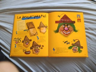 Libro montesory de cocina infantil.Solo efectivo.