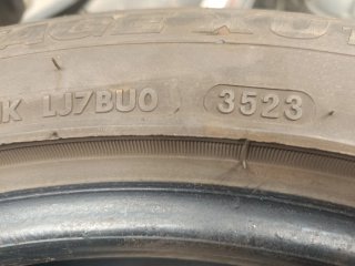 2x Neumáticos 225/50 R17 98W