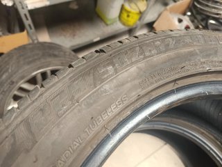 2x Neumáticos 225/50 R17 98W
