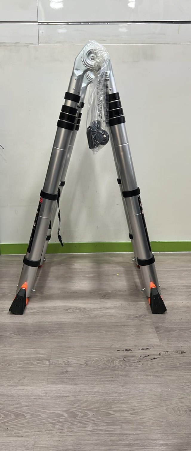 Escalera telescópica aluminio 3.8m