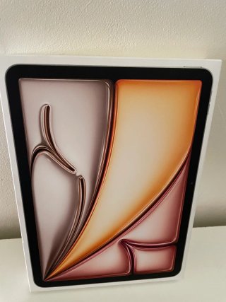 iPad Air 11 Starlight 2026